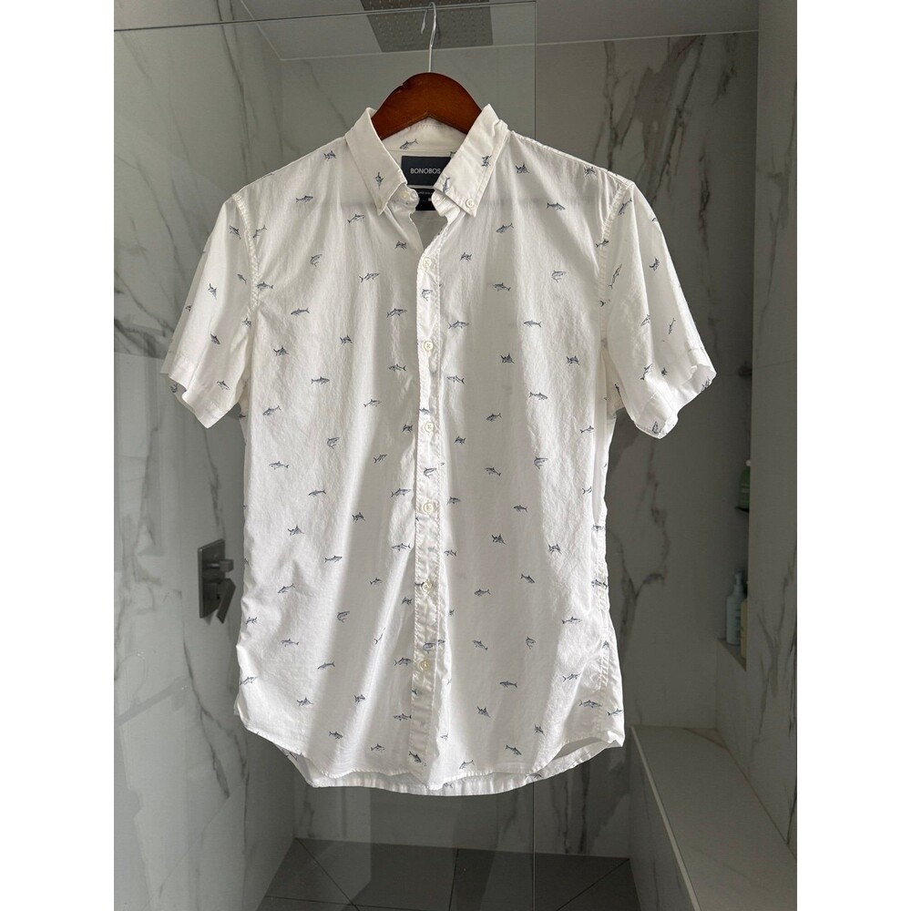 Bonobos Riviera White Shark Print Short Sleeve Button Down Shirt M* Slim Fit